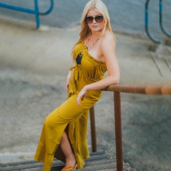 Anthropologie Hestia Strapless Jumpsuit - Picture 5 of 7